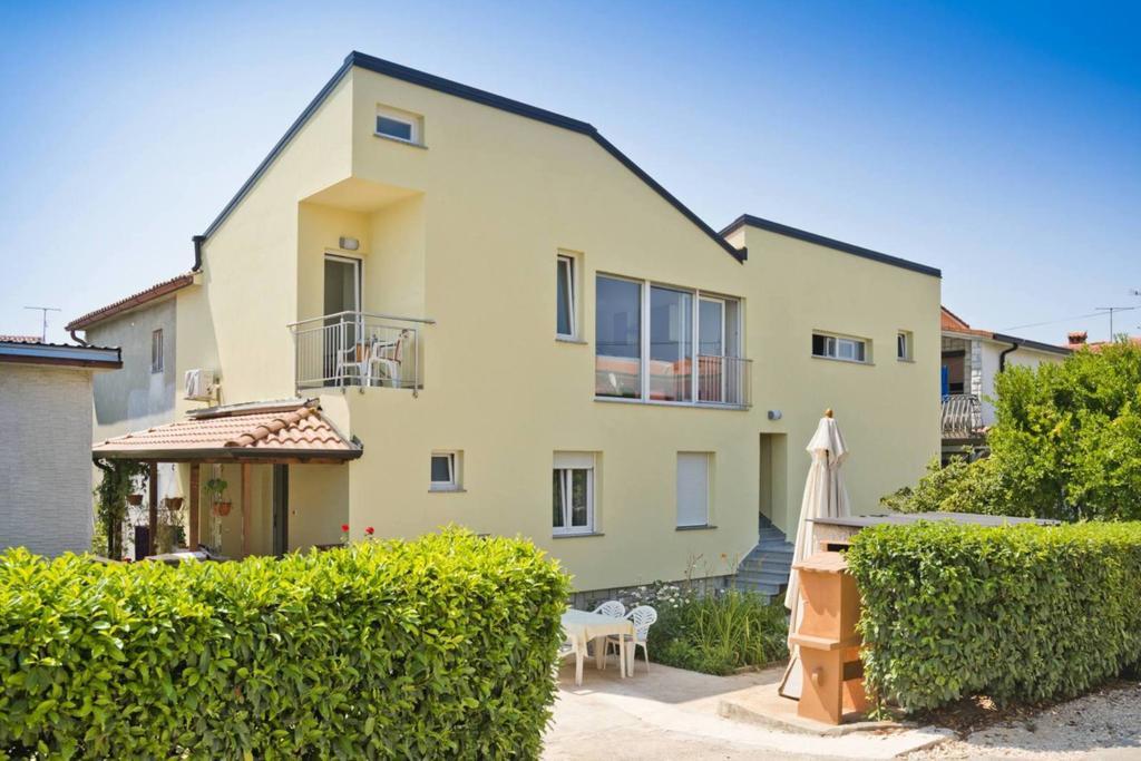 Apartments Neno Umag Værelse billede